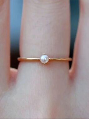 Minimal Gold Pearl Stacking Ring - Classic Women's Jewelry